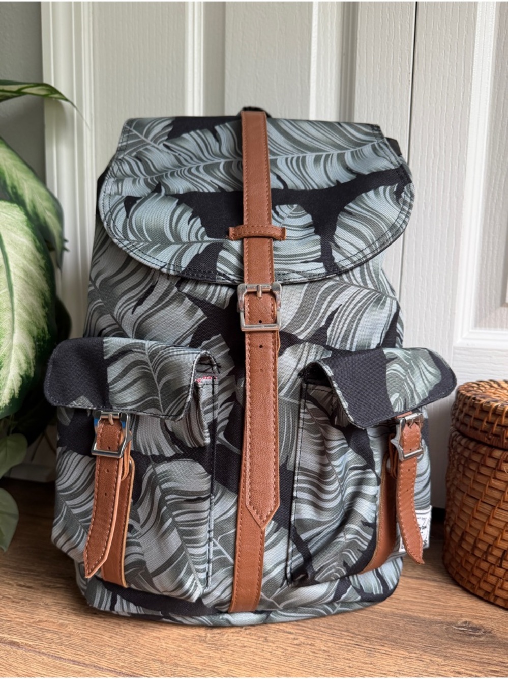 The Herschel Supply Co. Dawson Tropical Retreat Unisex Backpack - School Bag